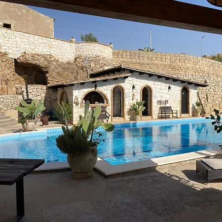 B&B Quattromulini !! Noto Dış mekan fotoğraf