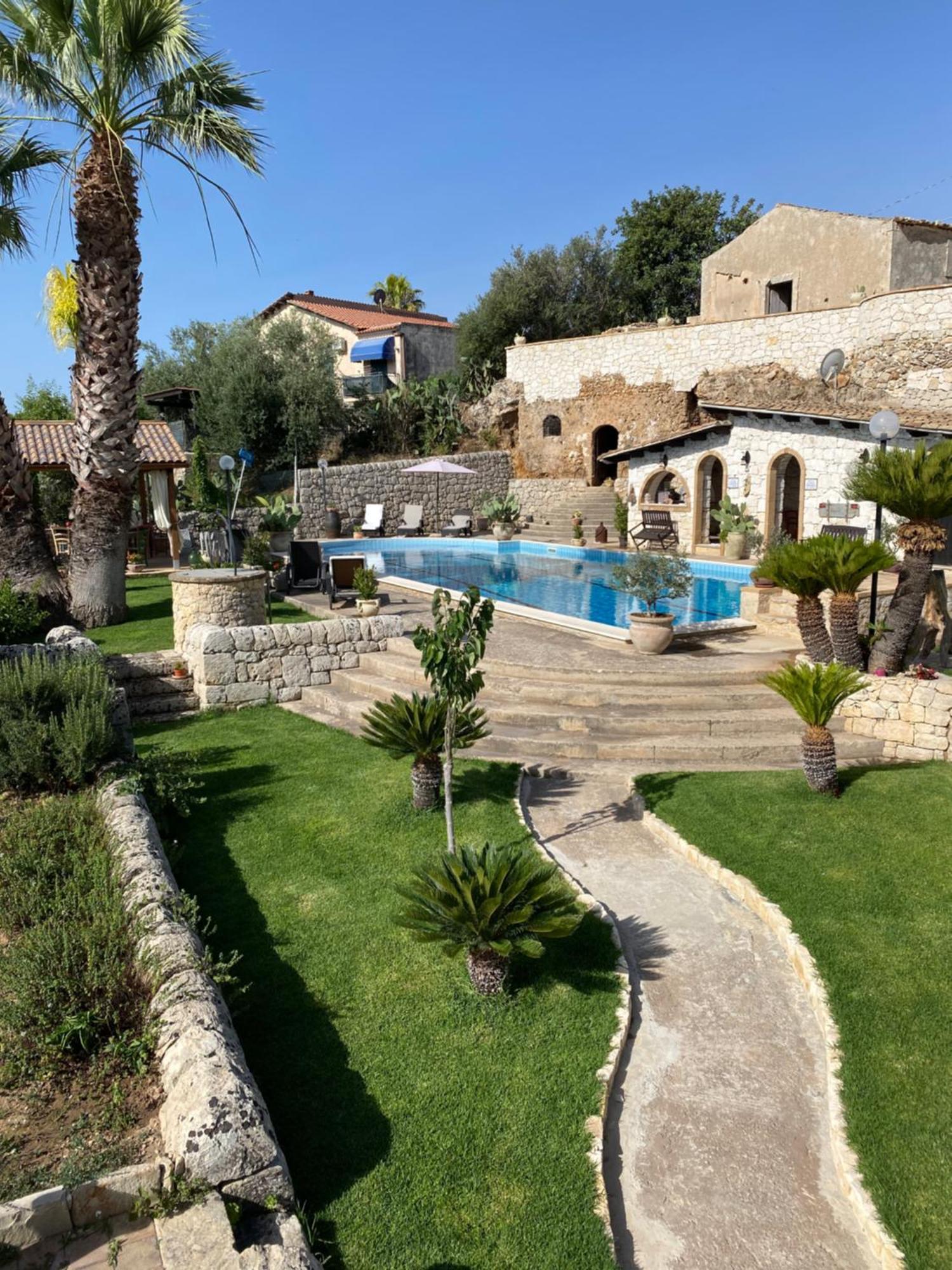 B&B Quattromulini !! Noto Dış mekan fotoğraf